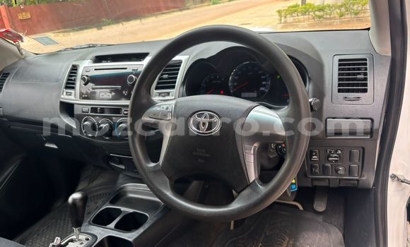 Comprar Usado Toyota Fortuner Branco Carro em Maputo em Maputo Comprar Usado Toyota Fortuner Branco Carro em Maputo em Maputo