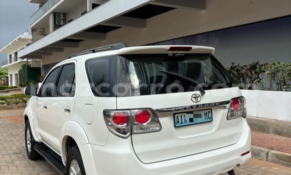 Comprar Usado Toyota Fortuner Branco Carro em Maputo em Maputo Comprar Usado Toyota Fortuner Branco Carro em Maputo em Maputo