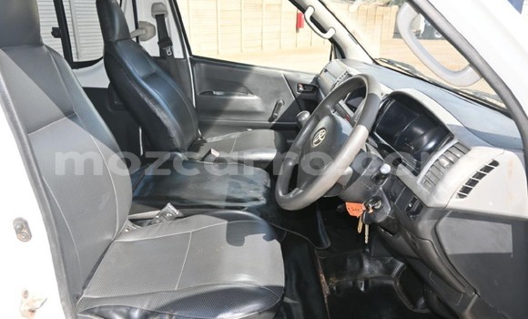 Buy Used Toyota Allion White Car in Maputo in Maputo Buy Used Toyota Allion White Car in Maputo in Maputo