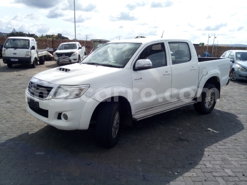 Big with watermark toyota hilux zambezia quelimane 41600
