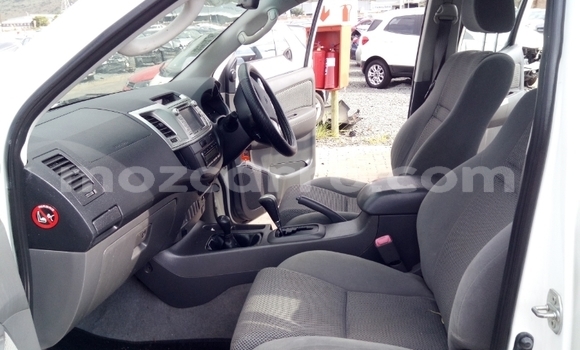 Buy Used Toyota Hilux Other Car in Quelimane in Zambezia Buy Used Toyota Hilux Other Car in Quelimane in Zambezia