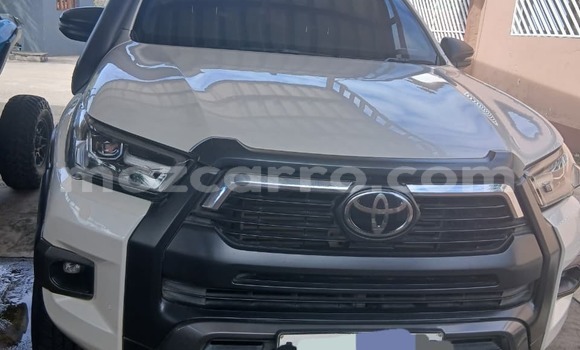 Comprar Usado Toyota Hilux Branco Carro em Maputo em Maputo Comprar Usado Toyota Hilux Branco Carro em Maputo em Maputo