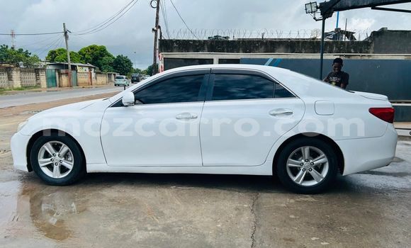 Comprar Usado Toyota Mark X Branco Carro em Maputo em Maputo Comprar Usado Toyota Mark X Branco Carro em Maputo em Maputo