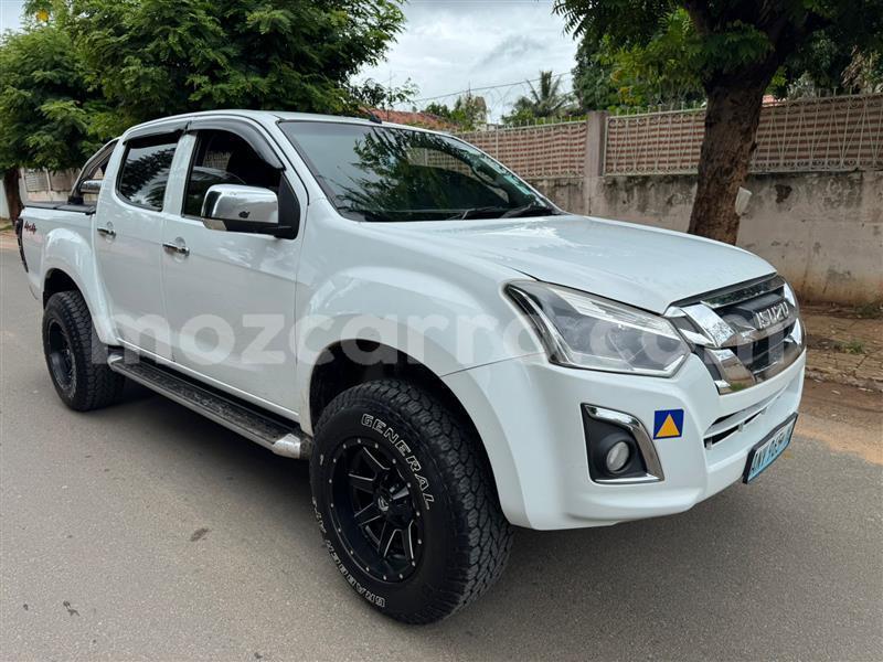 Big with watermark isuzu d max maputo maputo 41619