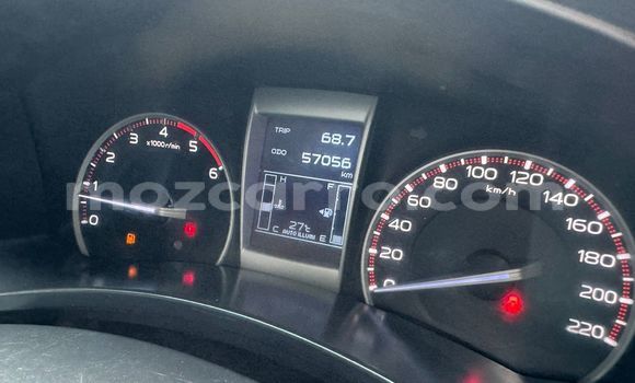 Comprar Usado Isuzu D-MAX Branco Carro em Maputo em Maputo Comprar Usado Isuzu D-MAX Branco Carro em Maputo em Maputo