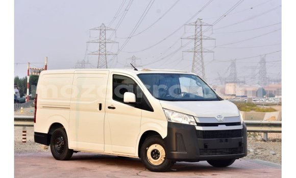Buy Import Toyota Hiace White Car in Import - Dubai in Cabo Delgado Buy Import Toyota Hiace White Car in Import - Dubai in Cabo Delgado