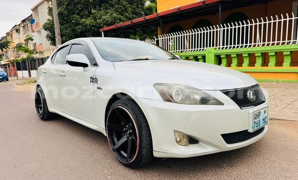 Comprar Usado Lexus IS Branco Carro em Maputo em Maputo Comprar Usado Lexus IS Branco Carro em Maputo em Maputo