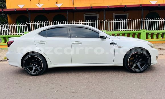 Comprar Usado Lexus IS Branco Carro em Maputo em Maputo Comprar Usado Lexus IS Branco Carro em Maputo em Maputo