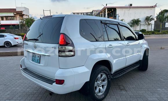 Buy Used Toyota Land Cruiser Prado White Car in Maputo in Maputo Buy Used Toyota Land Cruiser Prado White Car in Maputo in Maputo