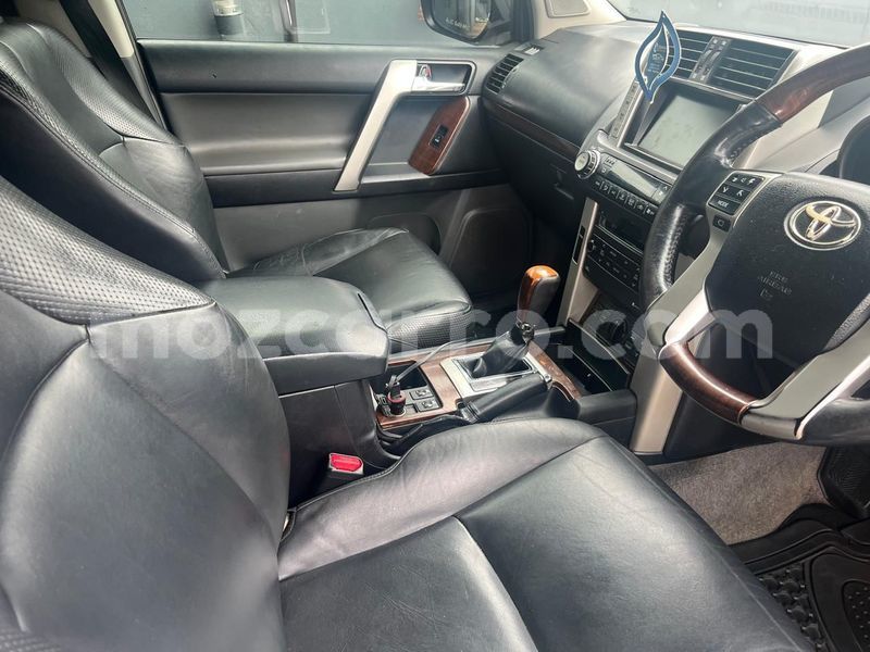Big with watermark toyota land cruiser prado maputo maputo 41636