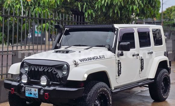 Nunua Ilio tumika Jeep Wrangler Nyeupe Gari ndani ya Maputo nchini Maputo