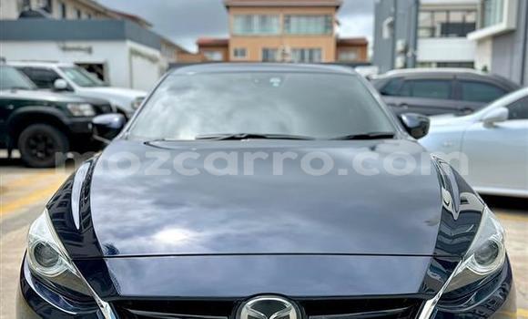 Comprar Usado Mazda Axela Azul Carro em Maputo em Maputo