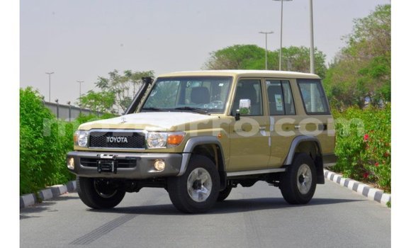 Buy Import Toyota Land Cruiser Beige Car in Import - Dubai in Cabo Delgado Buy Import Toyota Land Cruiser Beige Car in Import - Dubai in Cabo Delgado