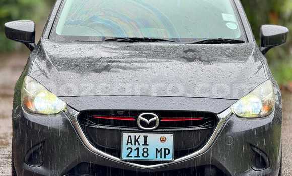 Comprar Usado Mazda Demio Prata Carro em Maputo em Maputo