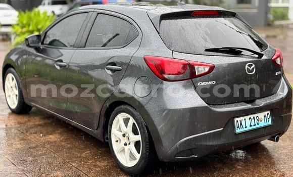 Comprar Usado Mazda Demio Prata Carro em Maputo em Maputo Comprar Usado Mazda Demio Prata Carro em Maputo em Maputo