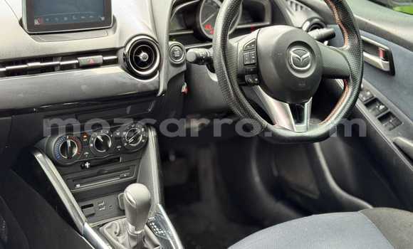 Comprar Usado Mazda Demio Prata Carro em Maputo em Maputo Comprar Usado Mazda Demio Prata Carro em Maputo em Maputo
