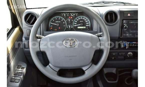 Buy Import Toyota Land Cruiser Beige Car in Import - Dubai in Cabo Delgado Buy Import Toyota Land Cruiser Beige Car in Import - Dubai in Cabo Delgado