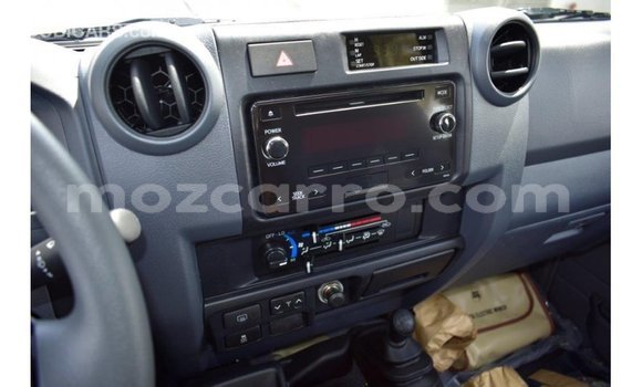Buy Import Toyota Land Cruiser Beige Car in Import - Dubai in Cabo Delgado Buy Import Toyota Land Cruiser Beige Car in Import - Dubai in Cabo Delgado