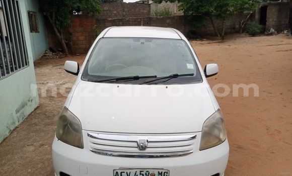 Buy Used Toyota Raum White Car in Maputo in Maputo
