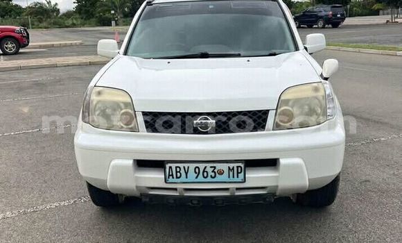 Tenga Tsaru Nissan X-Trail Chena Mota in Maputo in Maputo