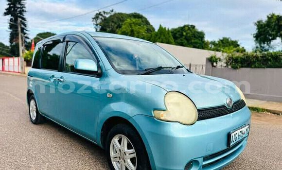 Nunua Ilio tumika Toyota Sienta Bluu Gari ndani ya Maputo nchini Maputo Nunua Ilio tumika Toyota Sienta Bluu Gari ndani ya Maputo nchini Maputo