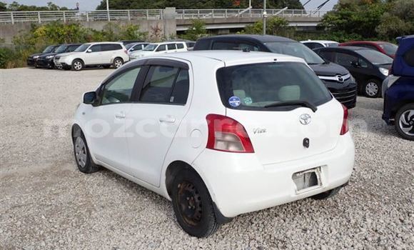 Nunua Ilio tumika Toyota Vitz Nyeupe Gari ndani ya Maputo nchini Maputo Nunua Ilio tumika Toyota Vitz Nyeupe Gari ndani ya Maputo nchini Maputo