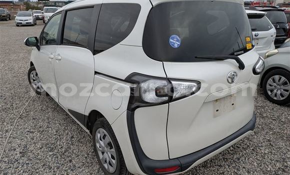 Nunua Ilio tumika Toyota Sienta Nyeupe Gari ndani ya Maputo nchini Maputo Nunua Ilio tumika Toyota Sienta Nyeupe Gari ndani ya Maputo nchini Maputo