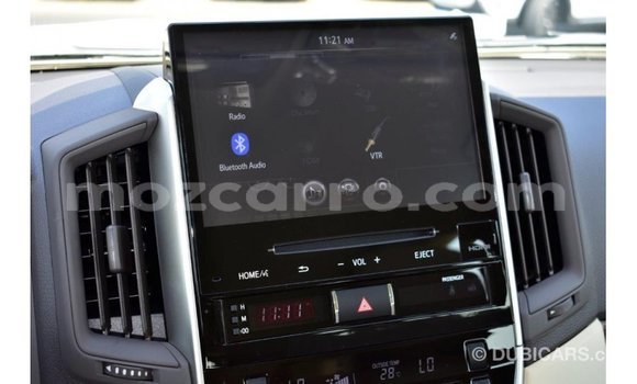 Buy Import Toyota Land Cruiser White Car in Import - Dubai in Cabo Delgado Buy Import Toyota Land Cruiser White Car in Import - Dubai in Cabo Delgado