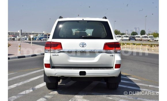 Buy Import Toyota Land Cruiser White Car in Import - Dubai in Cabo Delgado Buy Import Toyota Land Cruiser White Car in Import - Dubai in Cabo Delgado