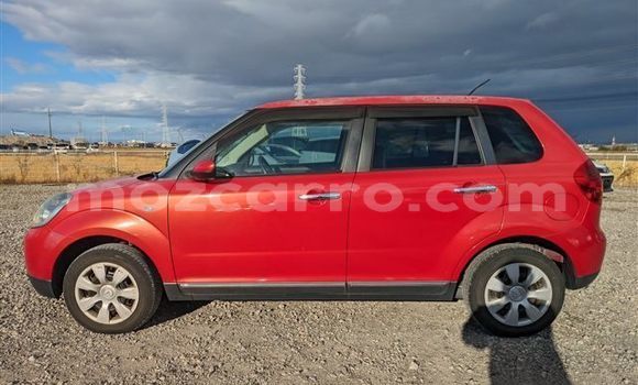 Nunua Ilio tumika Mazda Verisa Nyekundu Gari ndani ya Maputo nchini Maputo Nunua Ilio tumika Mazda Verisa Nyekundu Gari ndani ya Maputo nchini Maputo