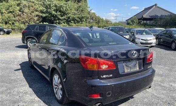 Nunua Ilio tumika Lexus IS Nyeusi Gari ndani ya Maputo nchini Maputo Nunua Ilio tumika Lexus IS Nyeusi Gari ndani ya Maputo nchini Maputo