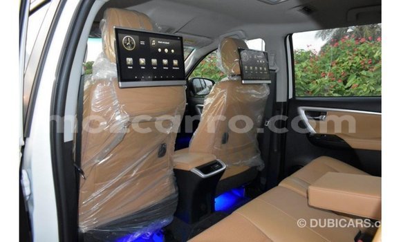 Buy Import Toyota Fortuner White Car in Import - Dubai in Cabo Delgado Buy Import Toyota Fortuner White Car in Import - Dubai in Cabo Delgado