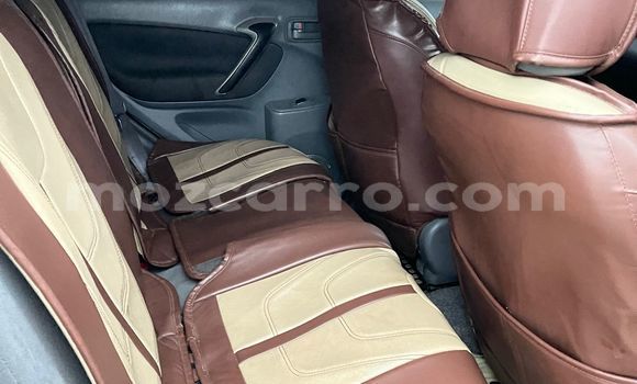 Comprar Usado Toyota RAV4 De outros Carro em Maputo em Maputo Comprar Usado Toyota RAV4 De outros Carro em Maputo em Maputo