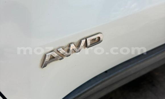 Comprar Usado Kia Sportage Branco Carro em Maputo em Maputo Comprar Usado Kia Sportage Branco Carro em Maputo em Maputo