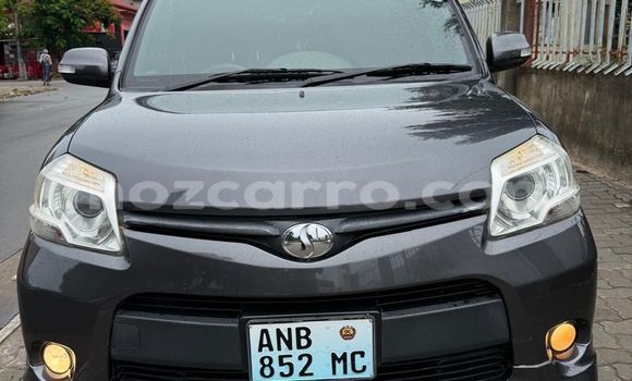 Comprar Usado Toyota Sienta Preto Carro em Maputo em Maputo Comprar Usado Toyota Sienta Preto Carro em Maputo em Maputo