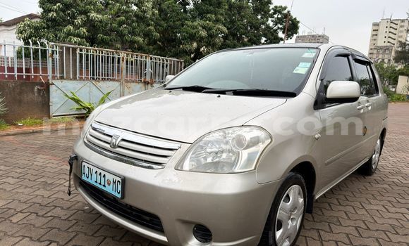 Comprar Usado Toyota Raum Prata Carro em Maputo em Maputo Comprar Usado Toyota Raum Prata Carro em Maputo em Maputo