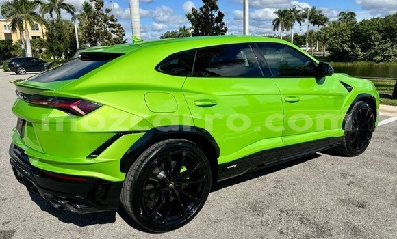 Comprar Usado Lamborghini Urus Verde Carro em Boane em Maputo Comprar Usado Lamborghini Urus Verde Carro em Boane em Maputo