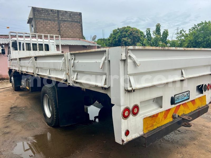 Big with watermark nissan 100nx maputo maputo 41743