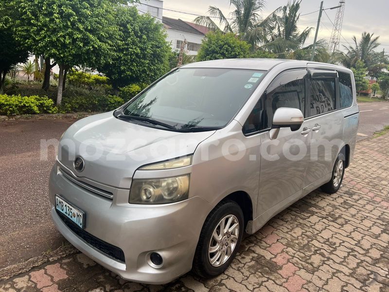 Big with watermark toyota noah maputo maputo 41744