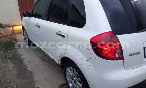 Comprar Usado Mazda Verisa Branco Carro em Maputo em Maputo Comprar Usado Mazda Verisa Branco Carro em Maputo em Maputo
