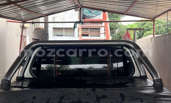 Comprar Usado Mitsubishi L200 Branco Carro em Maputo em Maputo Comprar Usado Mitsubishi L200 Branco Carro em Maputo em Maputo