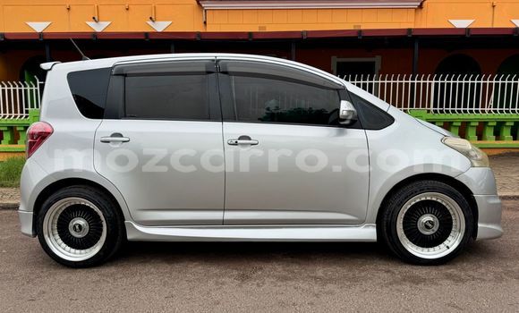 Tenga Tsaru Toyota Ractis Zvimwe Mota in Maputo in Maputo Tenga Tsaru Toyota Ractis Zvimwe Mota in Maputo in Maputo