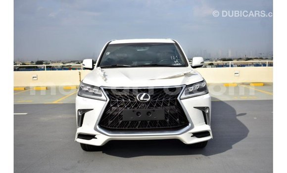 Buy Import Lexus LX White Car in Import - Dubai in Cabo Delgado Buy Import Lexus LX White Car in Import - Dubai in Cabo Delgado
