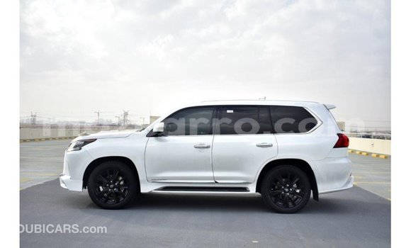 Buy Import Lexus LX White Car in Import - Dubai in Cabo Delgado Buy Import Lexus LX White Car in Import - Dubai in Cabo Delgado