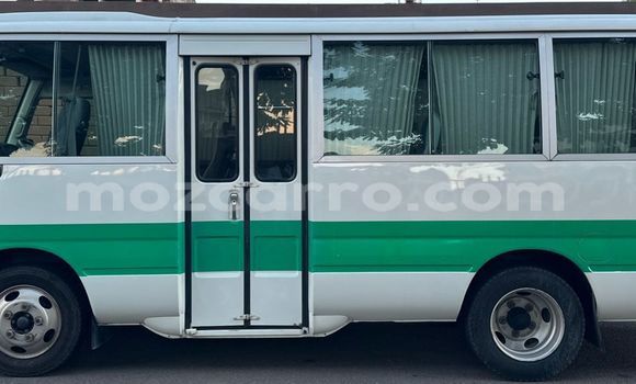 Comprar Usado Toyota Coaster De outros Carro em Maputo em Maputo Comprar Usado Toyota Coaster De outros Carro em Maputo em Maputo