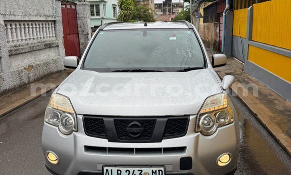 Comprar Usado Nissan X-Trail Prata Carro em Maputo em Maputo Comprar Usado Nissan X-Trail Prata Carro em Maputo em Maputo