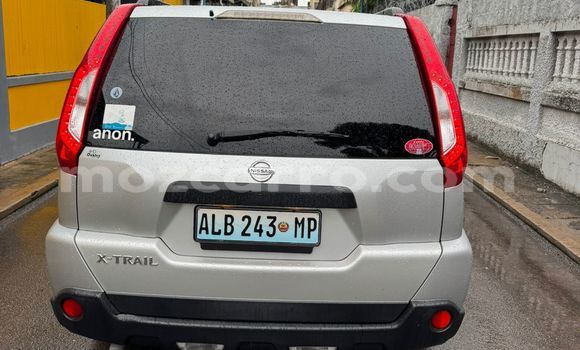 Comprar Usado Nissan X-Trail Prata Carro em Maputo em Maputo Comprar Usado Nissan X-Trail Prata Carro em Maputo em Maputo