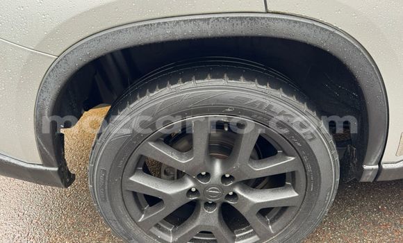 Comprar Usado Nissan X-Trail Prata Carro em Maputo em Maputo Comprar Usado Nissan X-Trail Prata Carro em Maputo em Maputo