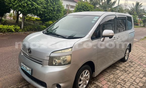 Nunua Ilio tumika Toyota Noah Other Gari ndani ya Maputo nchini Maputo