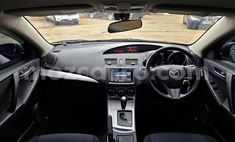 Big with watermark mazda axela maputo maputo 41815